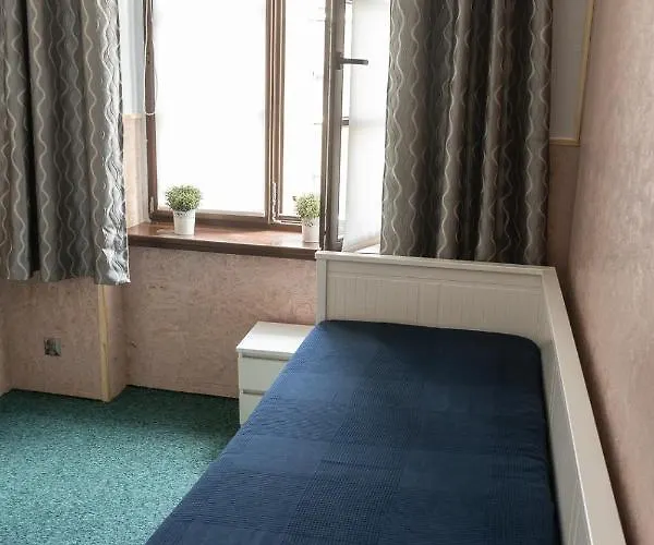 Kosciuszki Street Hostel *